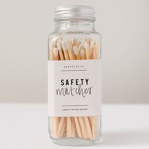 🔥 OVERSIZED SAFETY MATCHES 🔥 IN CUTE GLASS JAR BRAND NEW IN BOX